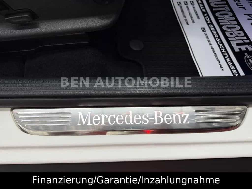 Mercedes-Benz GLC 300 d 4Matic PANO+LED+RFK+AHK 09/2019-photo-40