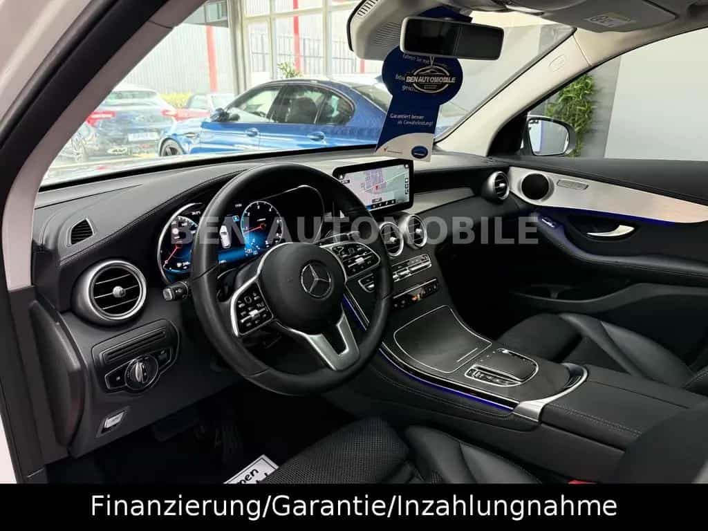 Mercedes-Benz GLC 300 d 4Matic PANO+LED+RFK+AHK 09/2019-photo-7