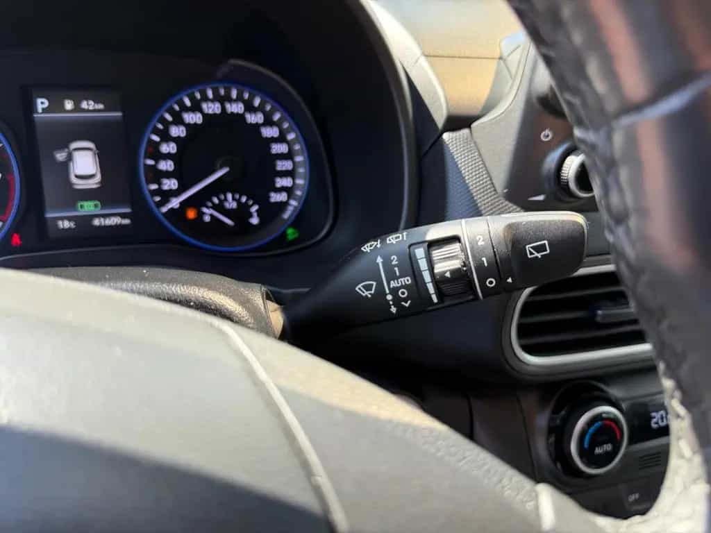 Hyundai KONA 1.6 T-GDI Premium *PANO*Leder*PDC*HUD* 02/2020-photo-29