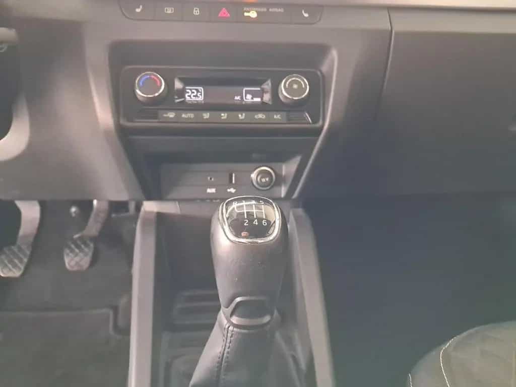 Skoda Fabia 1.0TSI Combi Ambition+SHZ+PDC+TEMPO+KLIMA 09/2017-photo-26