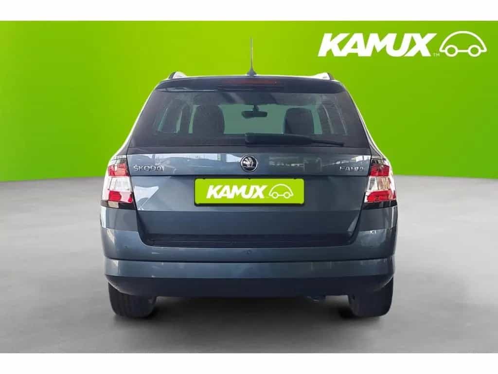 Skoda Fabia 1.0TSI Combi Ambition+SHZ+PDC+TEMPO+KLIMA 09/2017-photo-4