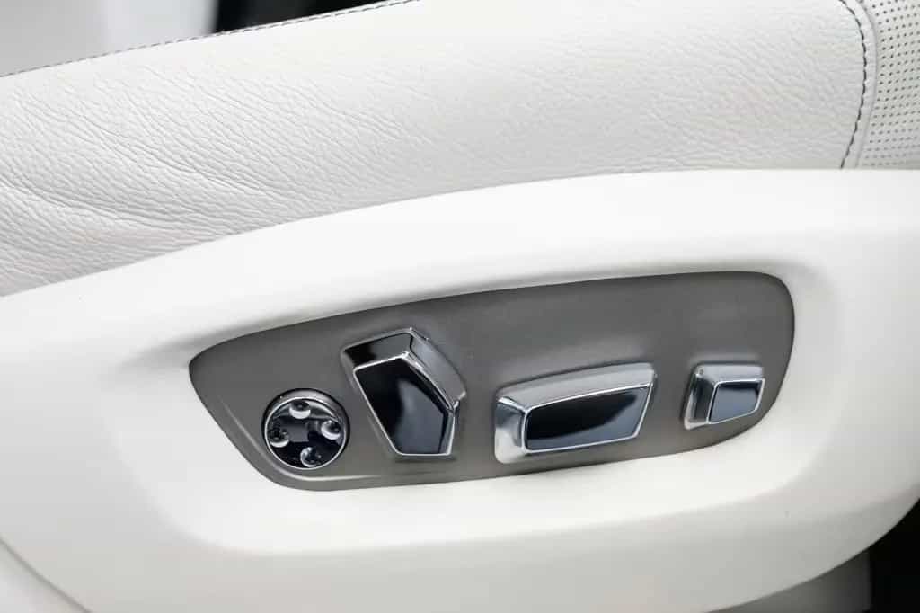 Rolls-Royce Ghost Series II/PANORAMA/NIGHT/REAR-TV/BELÜFTUNG 03/2015-photo-19