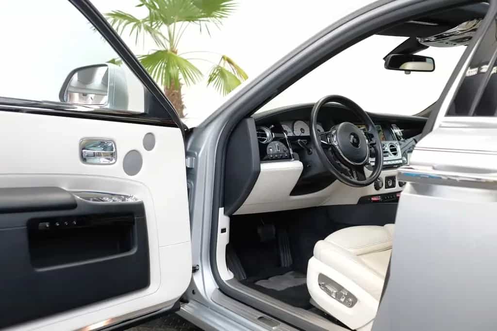 Rolls-Royce Ghost Series II/PANORAMA/NIGHT/REAR-TV/BELÜFTUNG 03/2015-photo-9