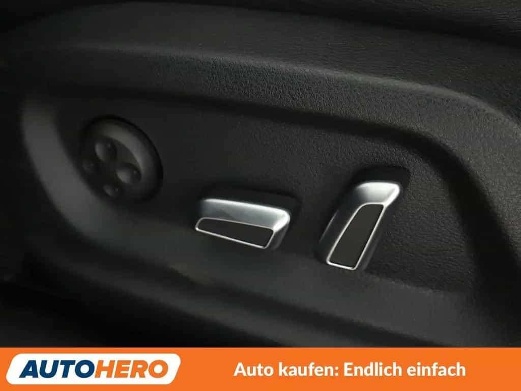 Audi Q3 2.0 TDI quattro Sport Aut.*S-LINE*LED*TEMPO* 12/2015-photo-37