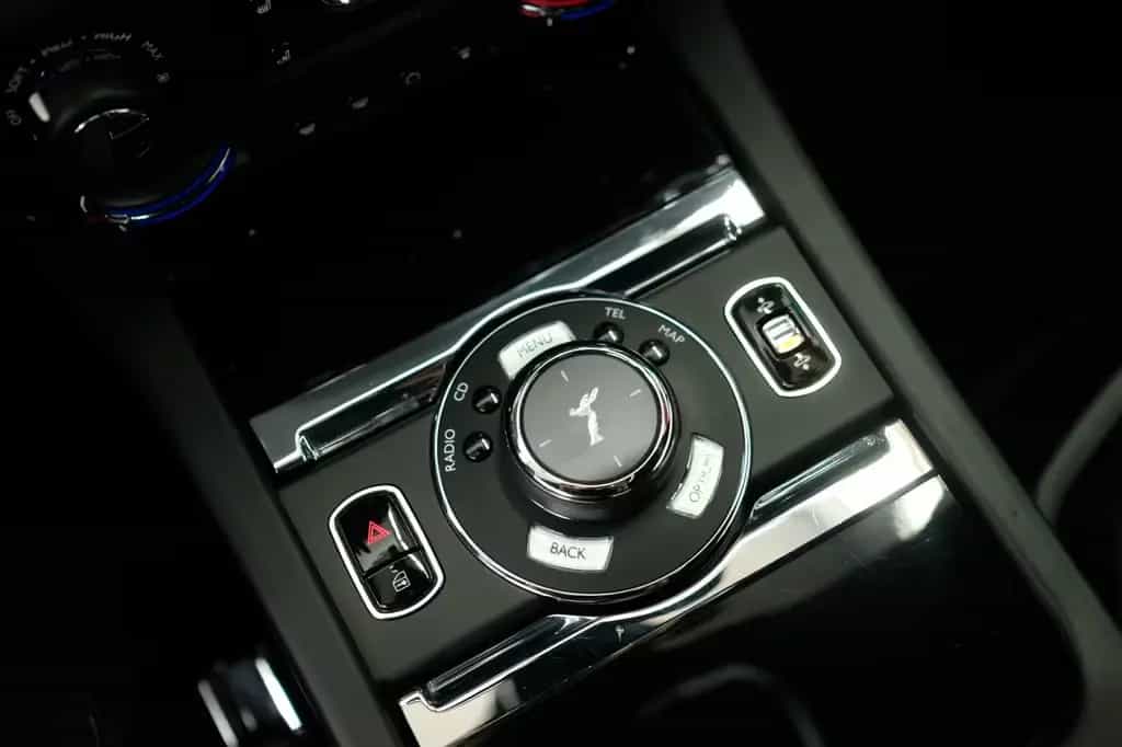 Rolls-Royce Wraith SERIE II FACELIFT/TOPVIEW/NIGHT/BELÜFTUNG 12/2017-photo-24