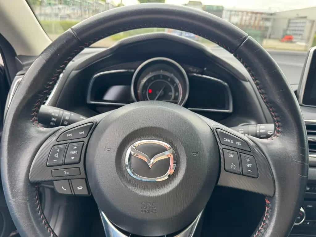 Mazda 3 Sports-Line Leder/Xenon/R.Kam/Navi 09/2016-photo-22