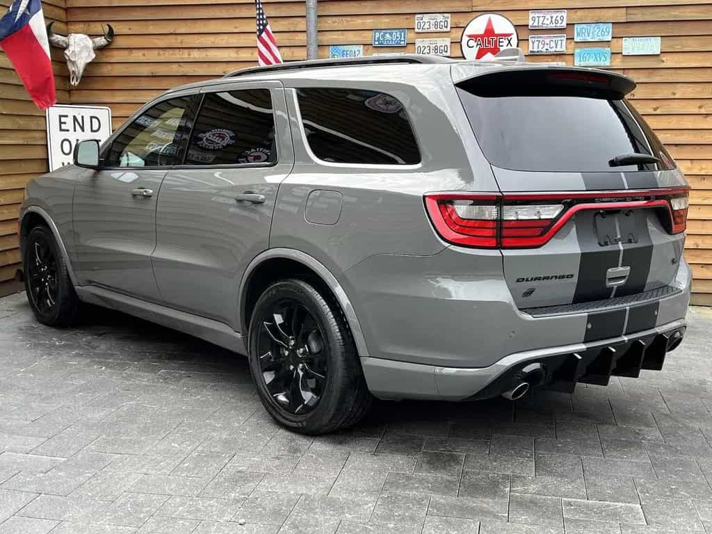 Dodge Durango 5,7L V8 BLACKTOP R/T 6 S. LPG H&R 12/2021-photo-9