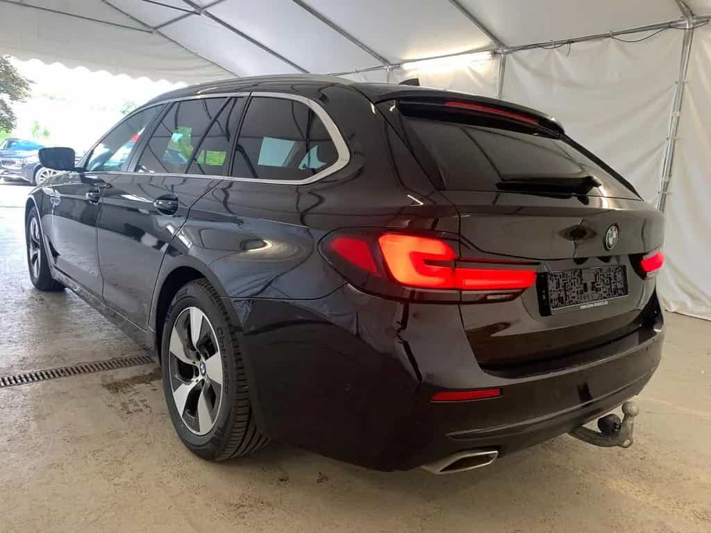BMW 520 d LiveCockpitProf|ACC|DrivAssist|Kam|Leder 03/2023-photo-3