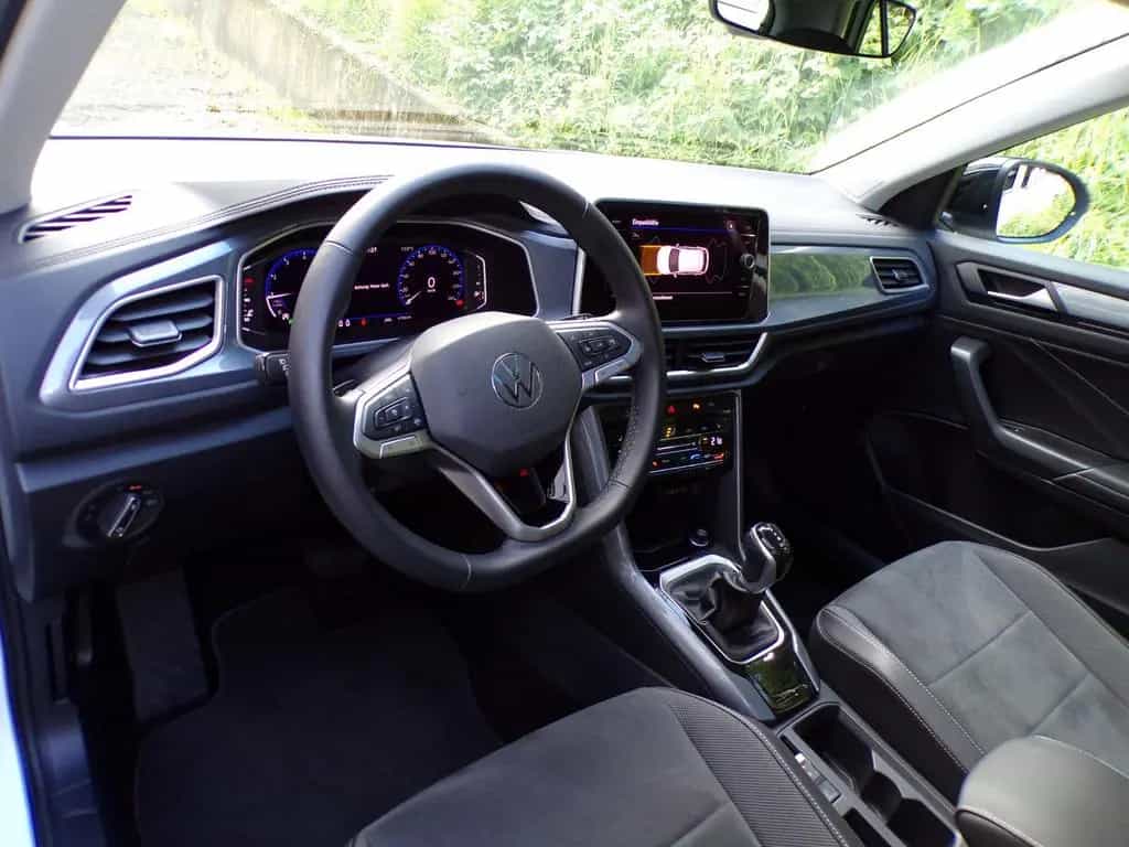 Volkswagen T-Roc 1.5 TSI DSG STYLE / PANO+ACC+KAMERA+APP 07/2024-photo-12