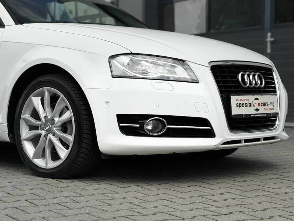 Audi A3 Ambition / Automatik / Leder / Navi / 2. Hd 05/2011-photo-10