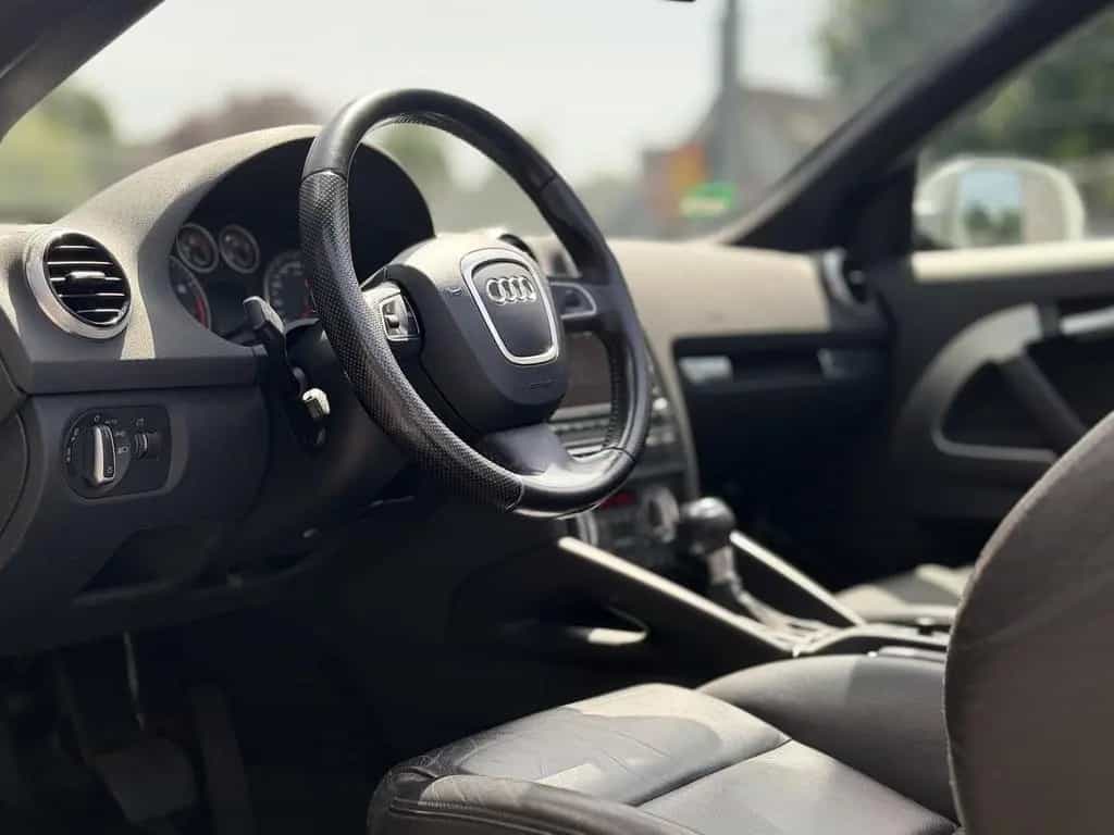 Audi A3 Ambition / Automatik / Leder / Navi / 2. Hd 05/2011-photo-14