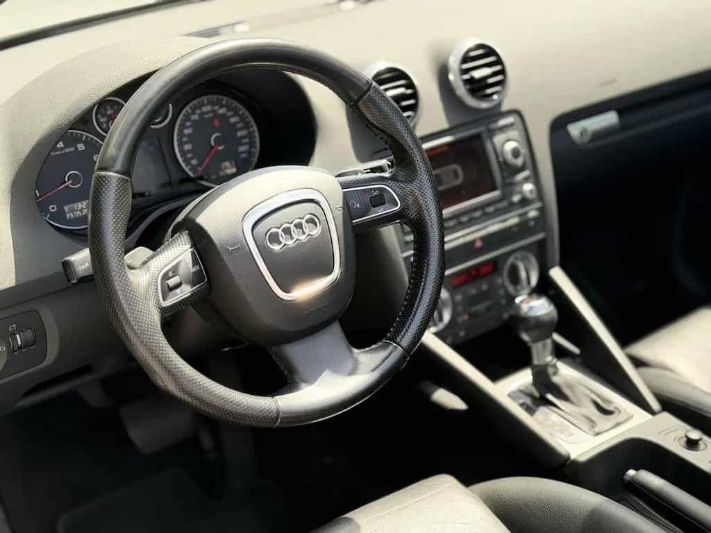 Audi A3 Ambition / Automatik / Leder / Navi / 2. Hd 05/2011-photo-15