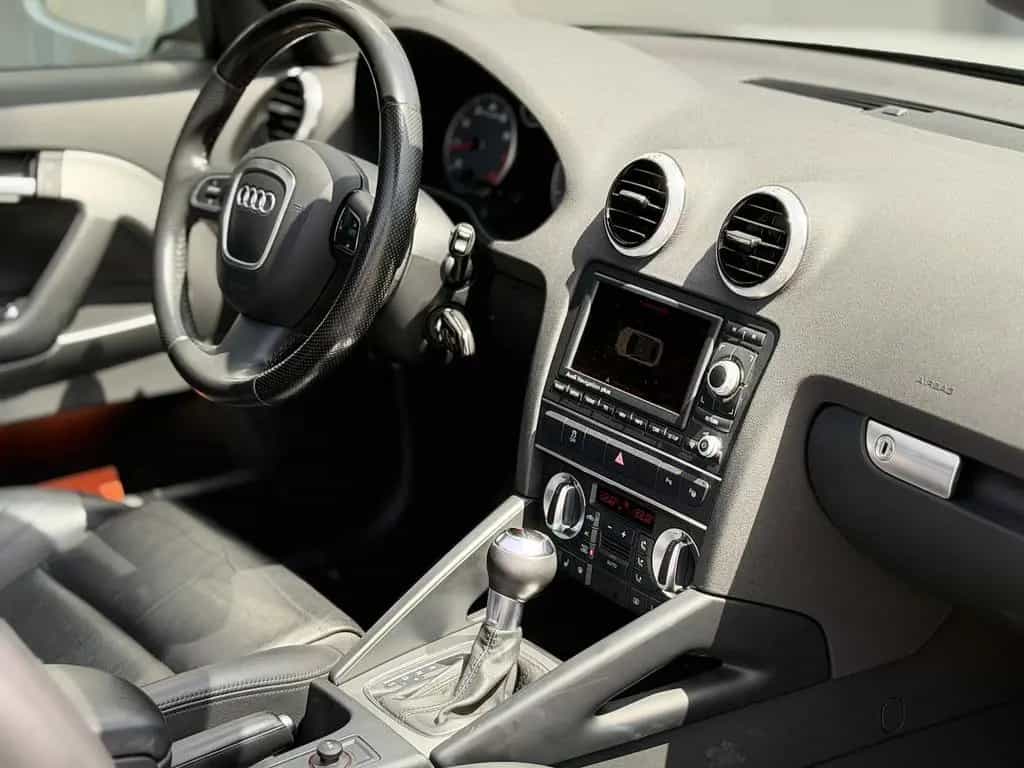 Audi A3 Ambition / Automatik / Leder / Navi / 2. Hd 05/2011-photo-18