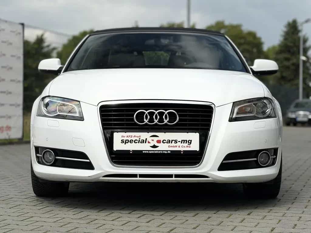 Audi A3 Ambition / Automatik / Leder / Navi / 2. Hd 05/2011-photo-3
