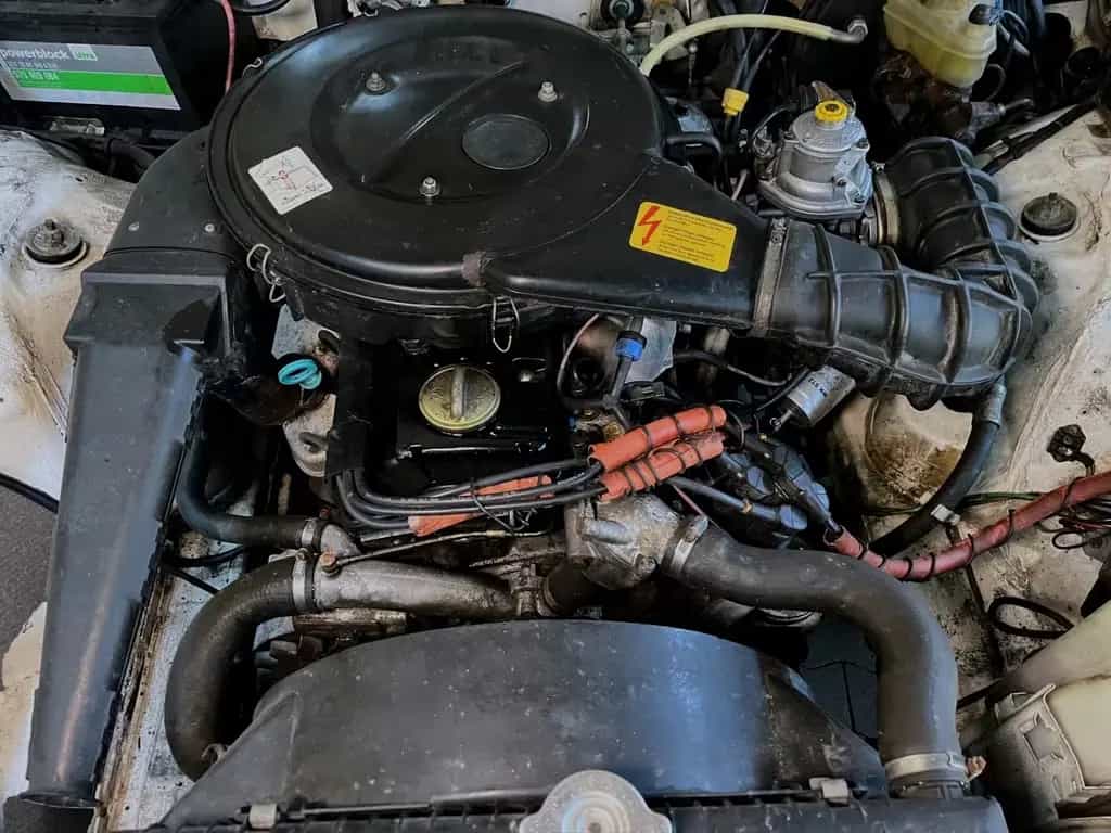 Mercedes-Benz 230 W123 06/1981-photo-17