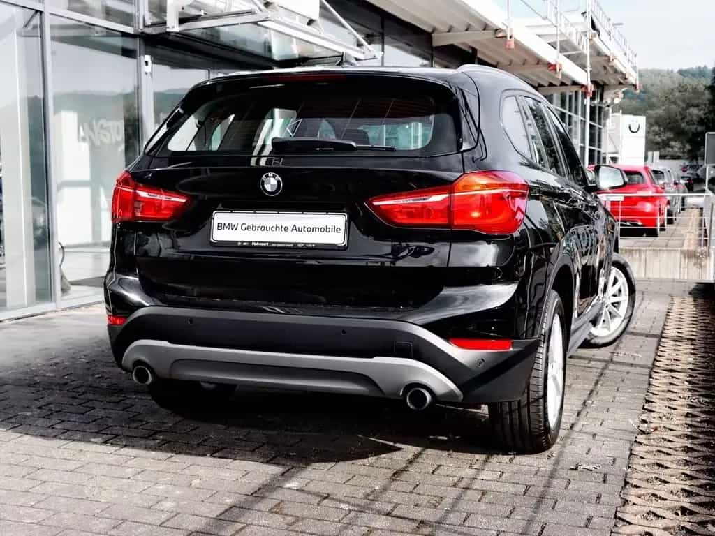 BMW X1 xDrive20i Automatik, Navigation, Sitzheizung, 01/2018-photo-2