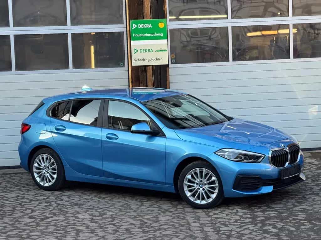 BMW 120 1 Limousine 120 d xDrive Advantage 03/2021-photo-2