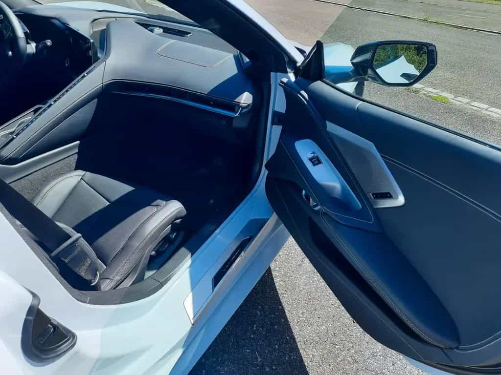 Corvette C8 10/2022-photo-13