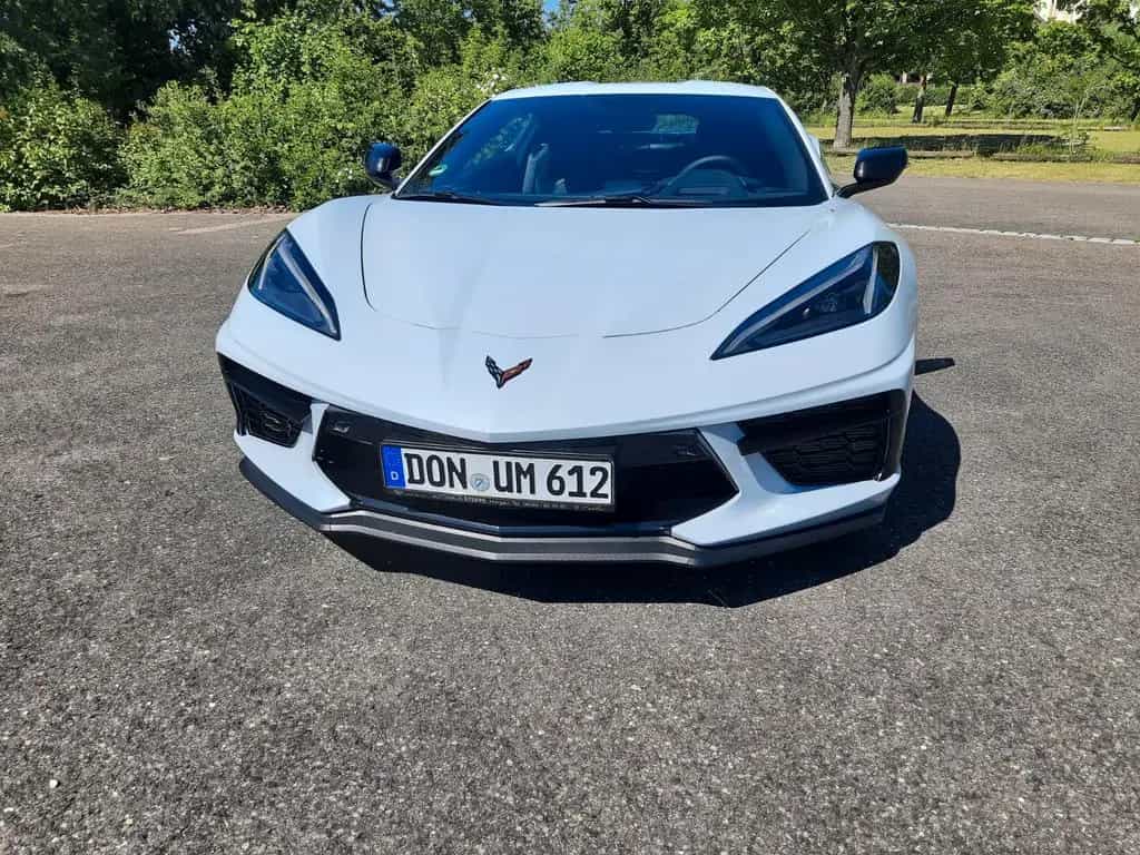 Corvette C8 10/2022-photo-2