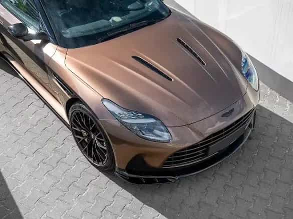 Aston Martin DB12 -S 4.0 V8 null-photo-2
