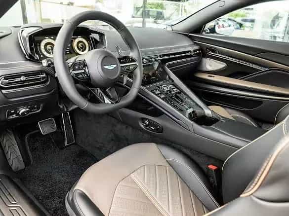Aston Martin DB12 -S 4.0 V8 null-photo-6