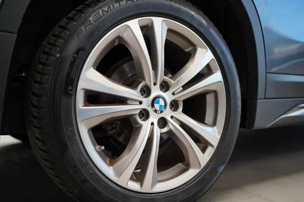 BMW X1 xDrive 18d Sport Line +AHK+Park-& Drivingassi 12/2018-photo-13