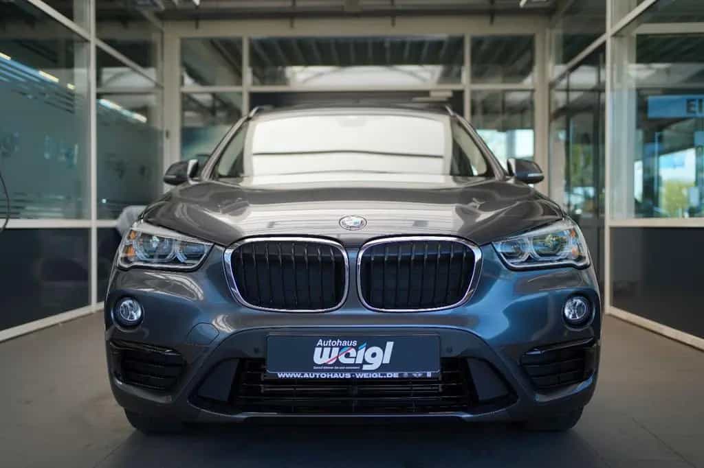 BMW X1 xDrive 18d Sport Line +AHK+Park-& Drivingassi 12/2018-photo-15