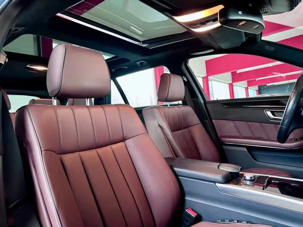 Mercedes-Benz E 500 T V8 4Matic Distronic Airmatic Pano 360° 12/2013-photo-23