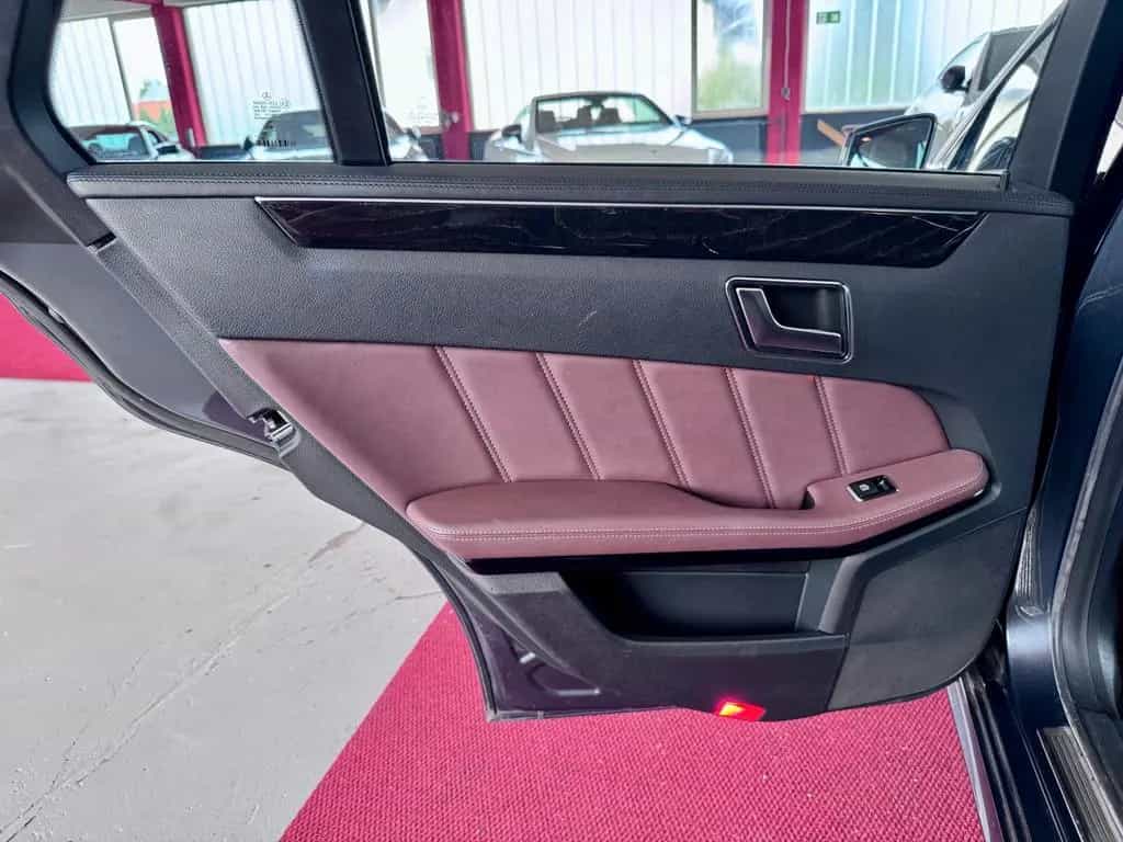 Mercedes-Benz E 500 T V8 4Matic Distronic Airmatic Pano 360° 12/2013-photo-29