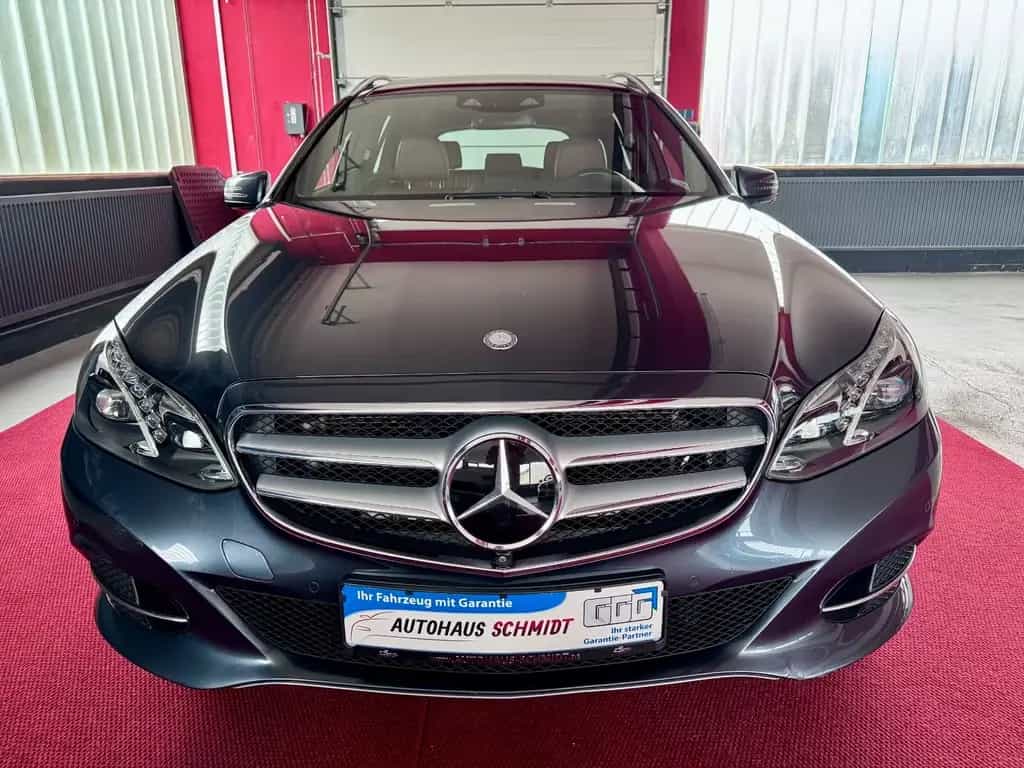 Mercedes-Benz E 500 T V8 4Matic Distronic Airmatic Pano 360° 12/2013-photo-3