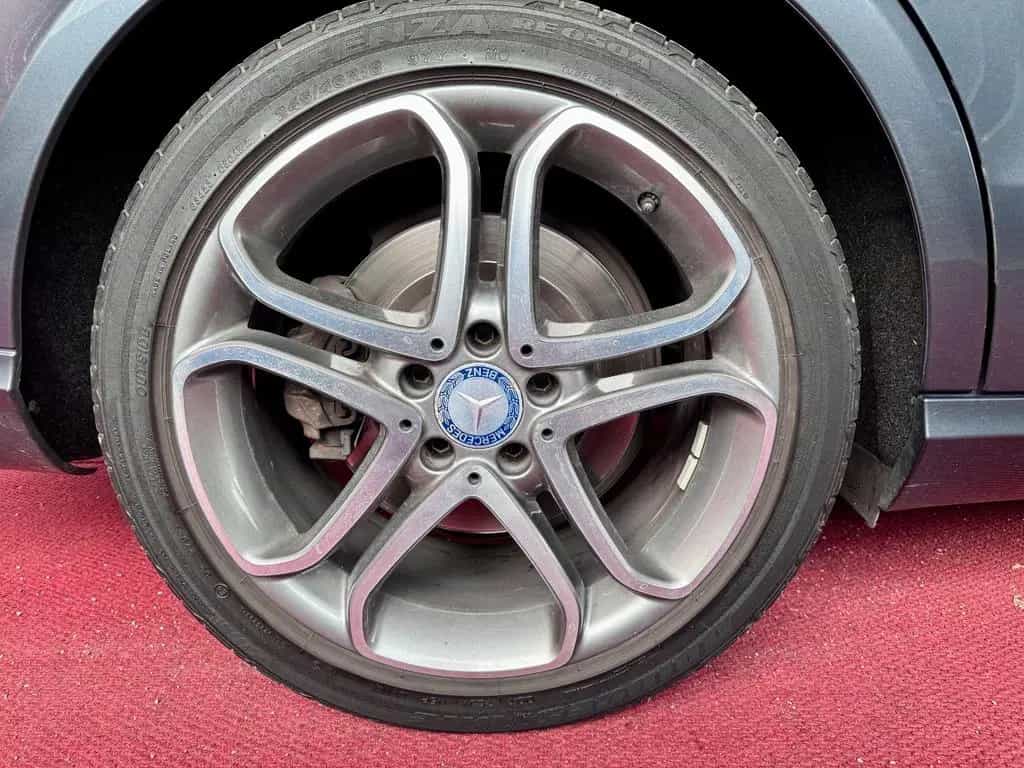 Mercedes-Benz E 500 T V8 4Matic Distronic Airmatic Pano 360° 12/2013-photo-36