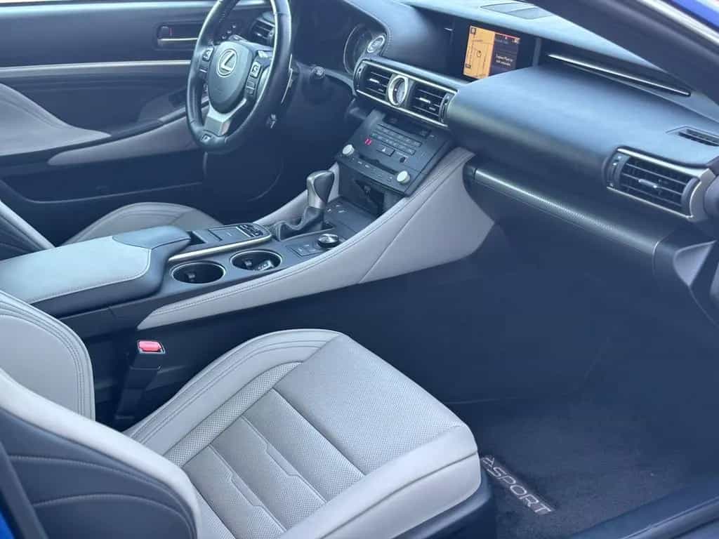Lexus RC 200 t F Sport *deutsches Fahrzeug* 12/2015-photo-16