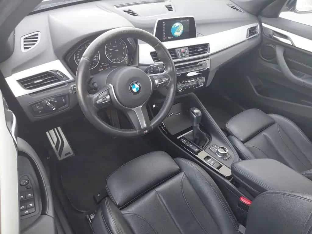 BMW X1 xDrive20d M Sport AHK RFK LED 07/2017-photo-10