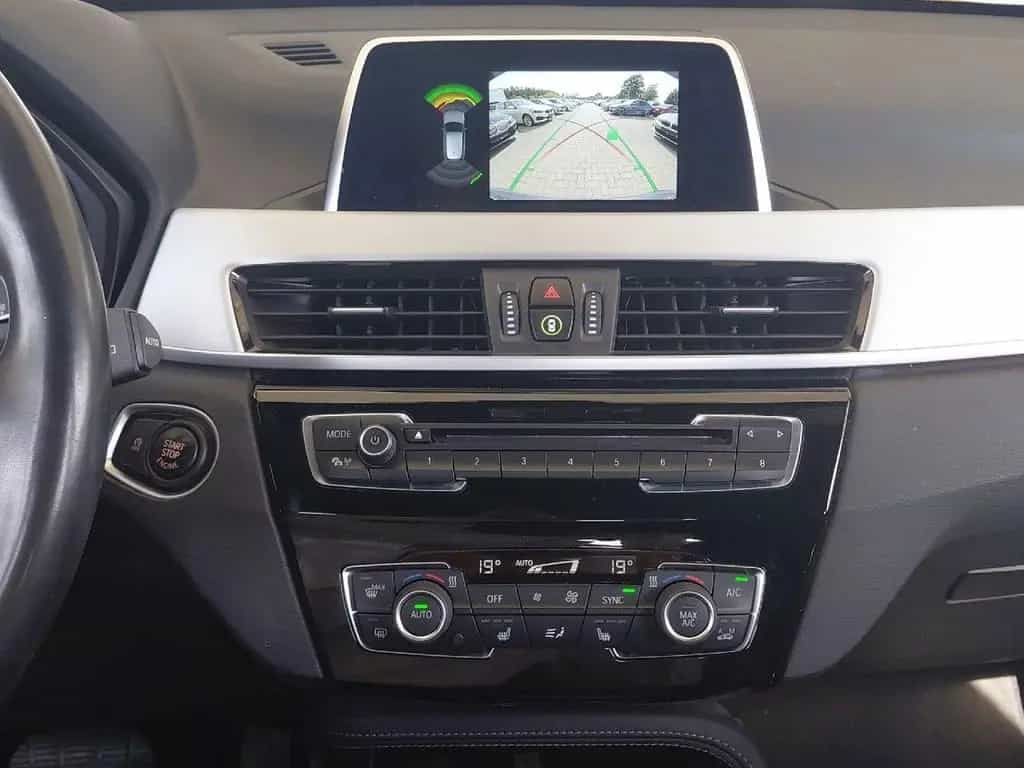 BMW X1 xDrive20d M Sport AHK RFK LED 07/2017-photo-14