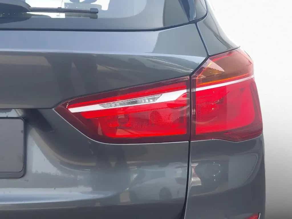 BMW X1 xDrive20d M Sport AHK RFK LED 07/2017-photo-9