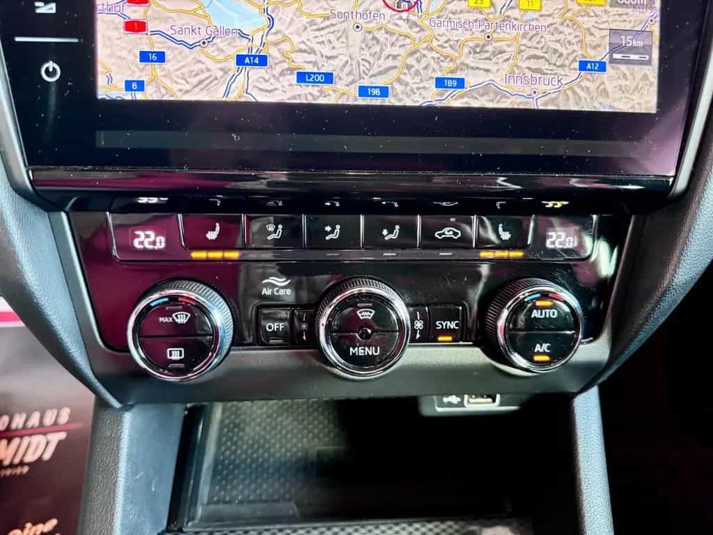Skoda Octavia Combi RS Pano ACC Kamera AHK 10/2018-photo-14
