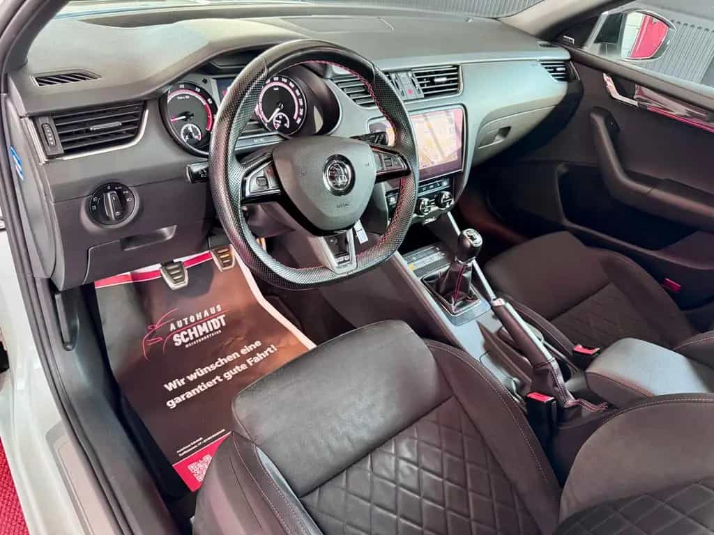 Skoda Octavia Combi RS Pano ACC Kamera AHK 10/2018-photo-19