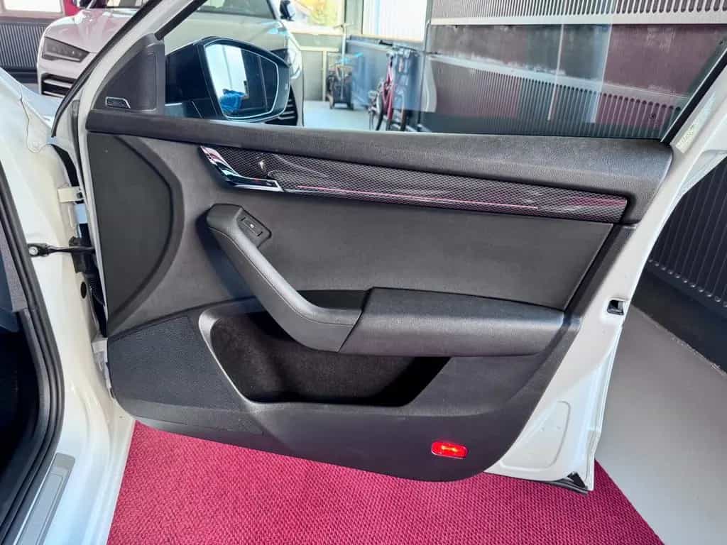 Skoda Octavia Combi RS Pano ACC Kamera AHK 10/2018-photo-24