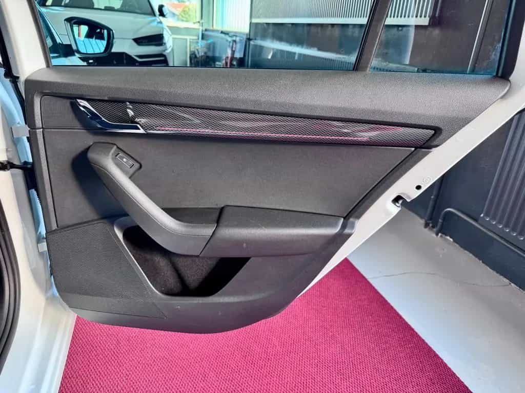Skoda Octavia Combi RS Pano ACC Kamera AHK 10/2018-photo-29