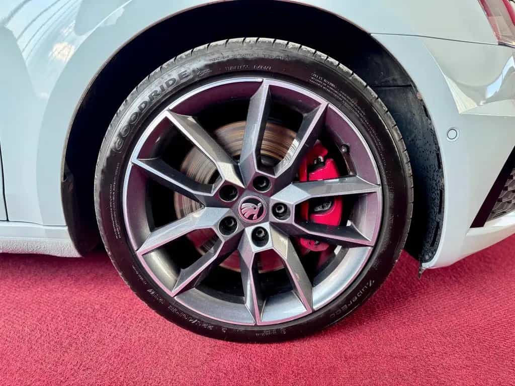 Skoda Octavia Combi RS Pano ACC Kamera AHK 10/2018-photo-33