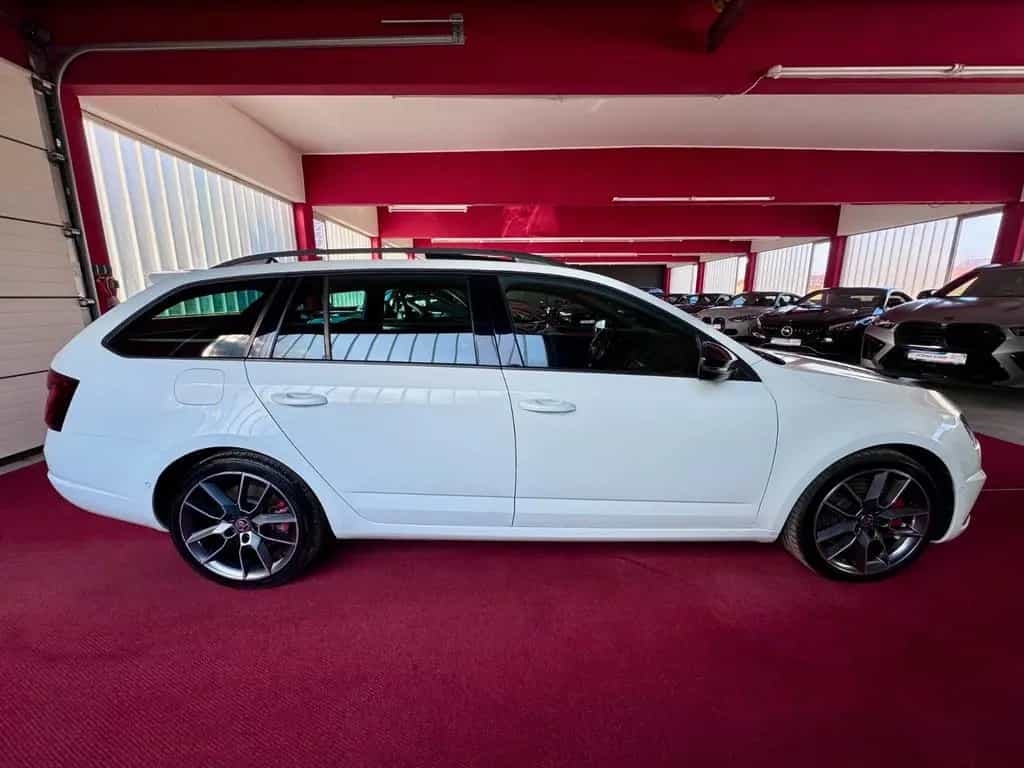 Skoda Octavia Combi RS Pano ACC Kamera AHK 10/2018-photo-5