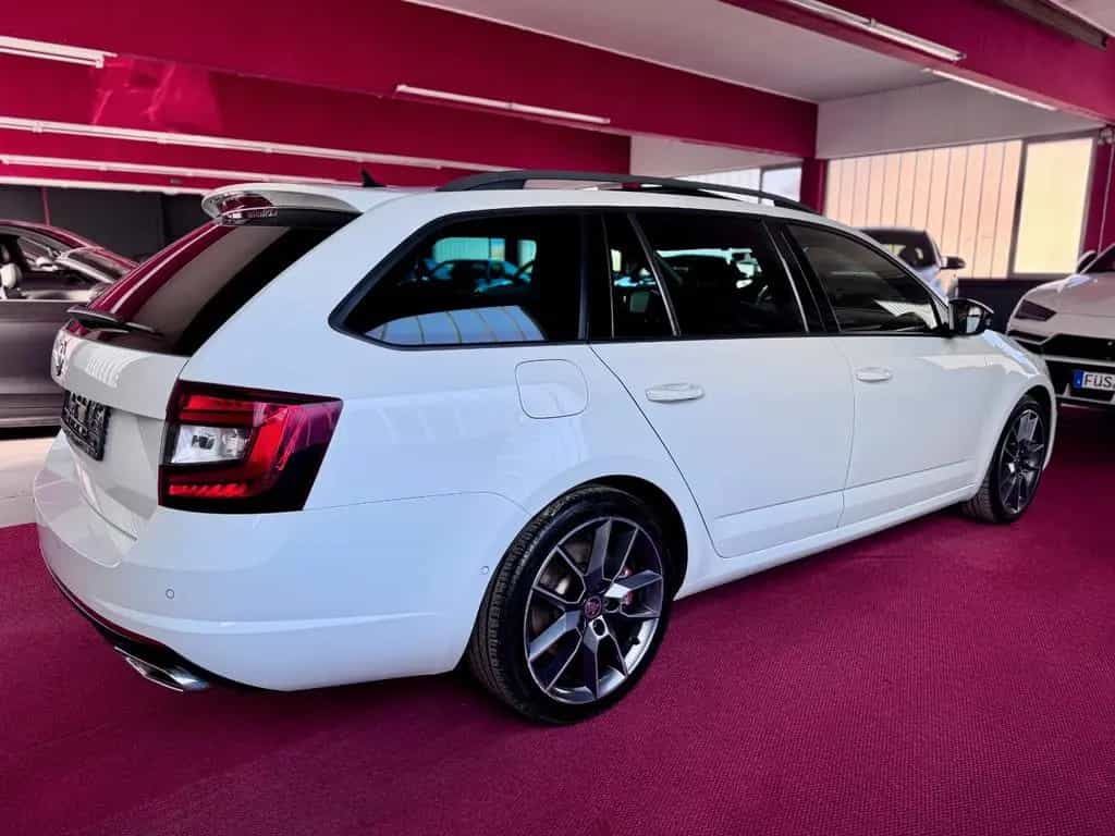 Skoda Octavia Combi RS Pano ACC Kamera AHK 10/2018-photo-6