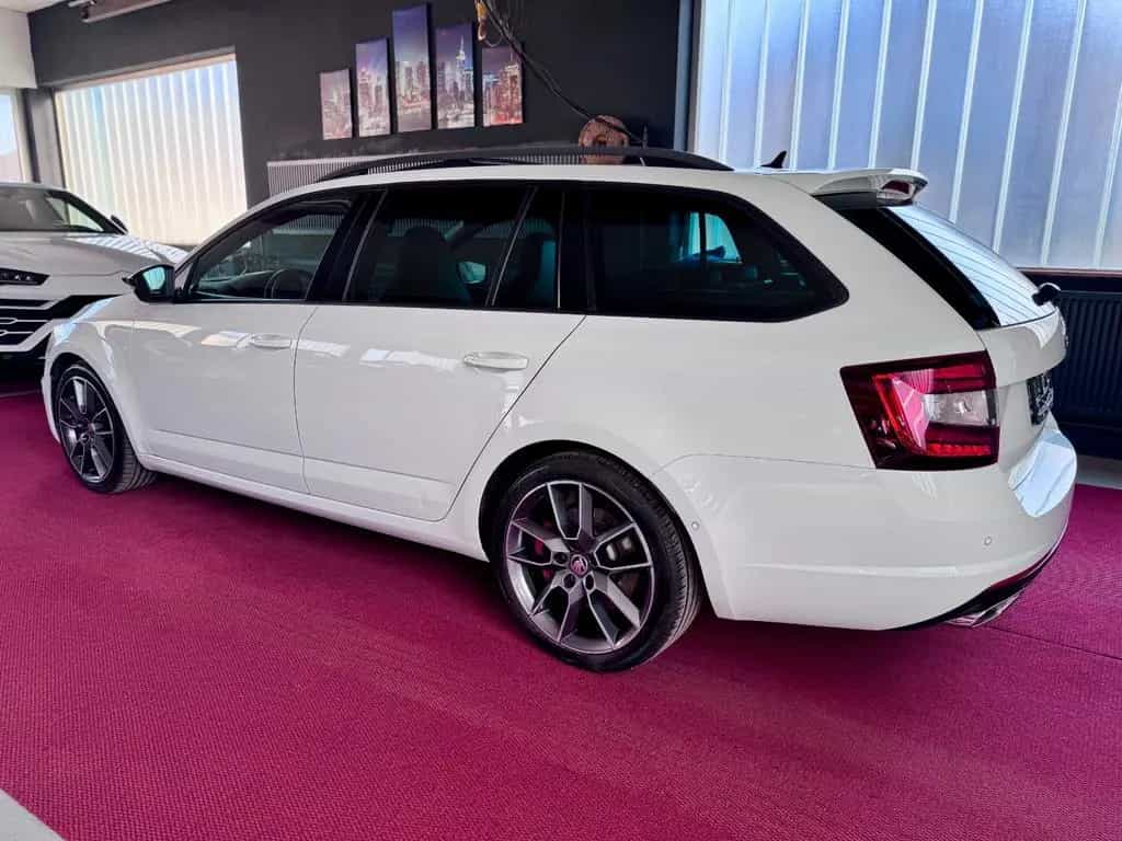 Skoda Octavia Combi RS Pano ACC Kamera AHK 10/2018-photo-8