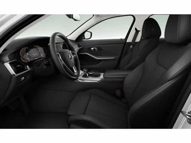 BMW 318 d Touring Advantage Aut. Klimaaut. AHK 05/2022-photo-2