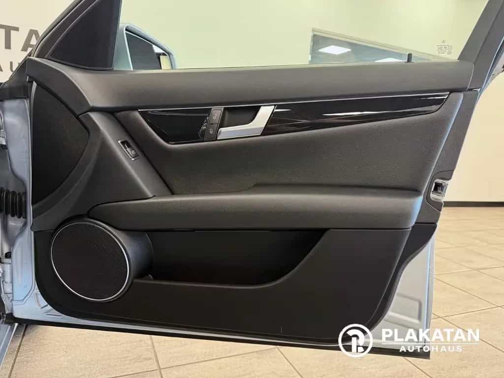Mercedes-Benz C 350 CDI Navi Tempomat Bi-Xenon MB-Service 07/2013-photo-13