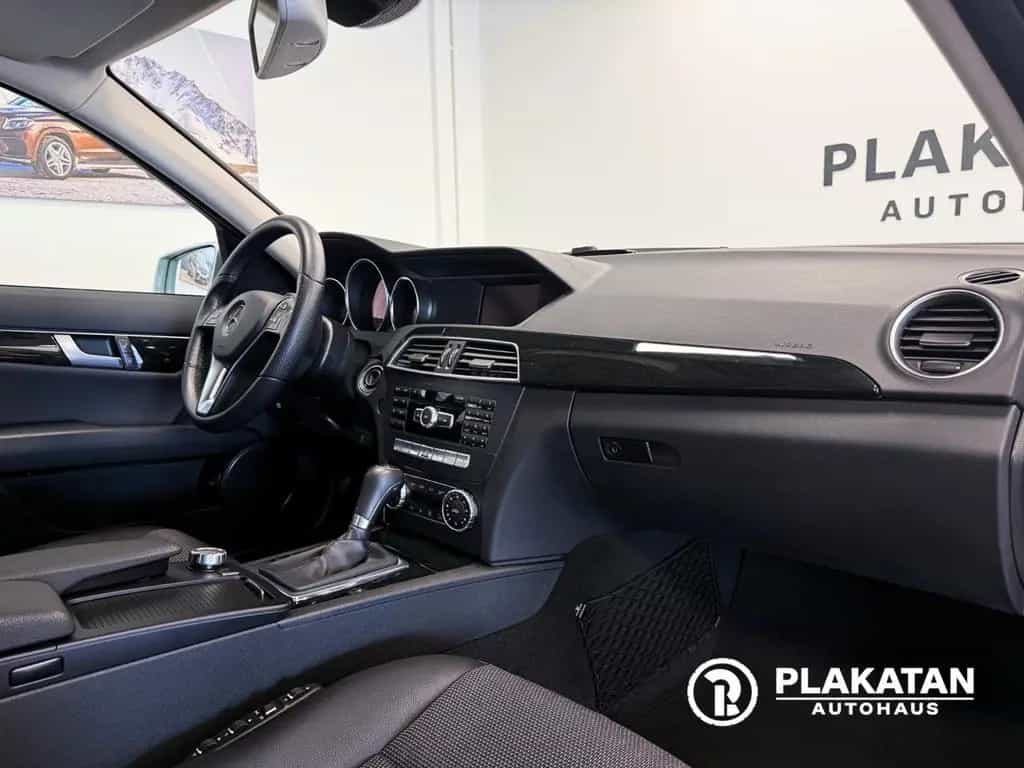 Mercedes-Benz C 350 CDI Navi Tempomat Bi-Xenon MB-Service 07/2013-photo-32