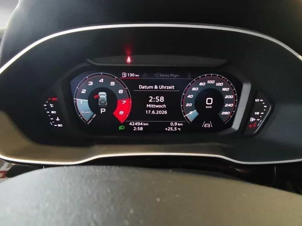Audi Q3 40 TFSI quattro S tronic LED Connectivity Led 03/2019-photo-9