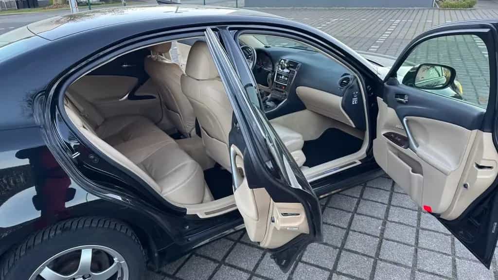 Lexus IS 220 220d Luxury Line Luxury Line 02/2007-photo-8