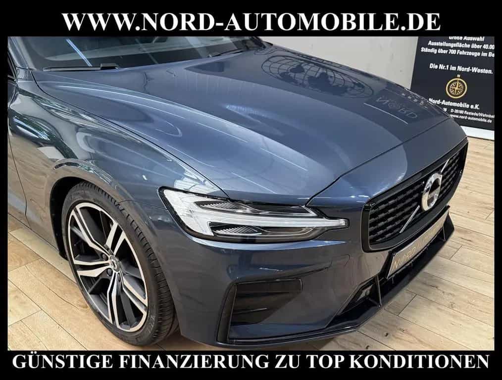 Volvo S60 Lim. R-Design AUTOMATIK *HUD*STHZ*LED*19Z* 05/2022-photo-11