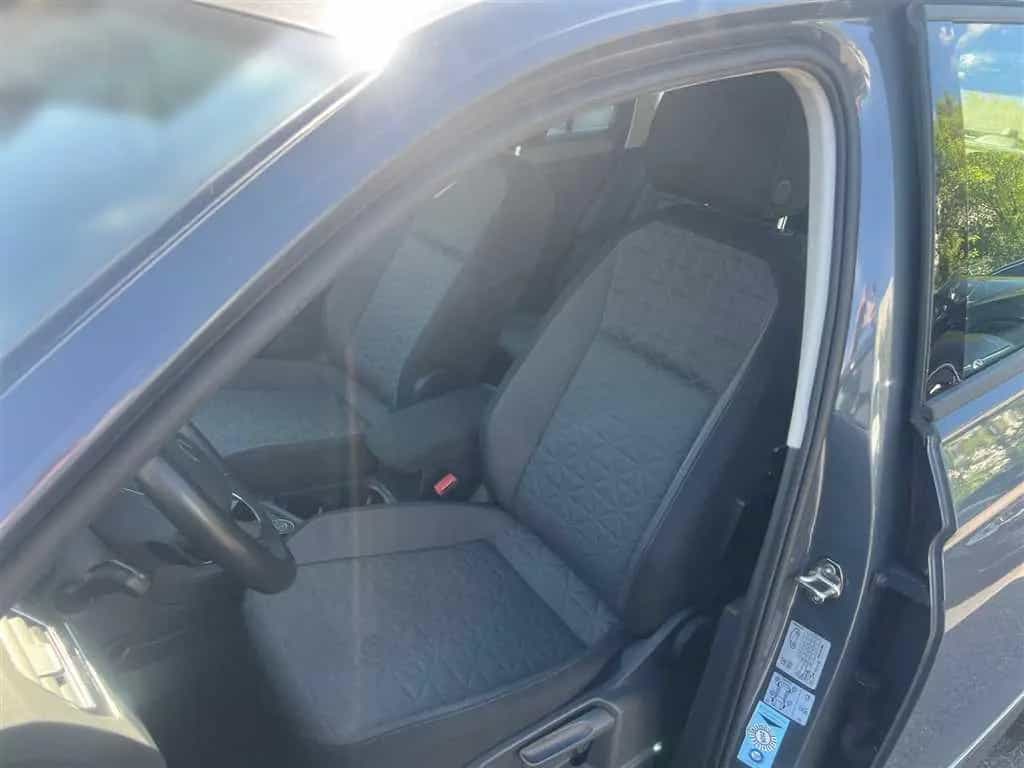 Volkswagen Tiguan Life 2.0 TDI 4MOTION DSG 07/2023-photo-15
